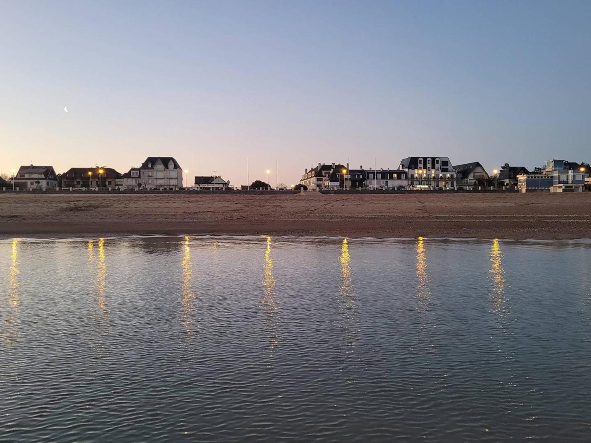 Appartement Rez-De-Jardin, Front De Mer, 4 Pers, Calme, Wifi Gratuit - Fr-1-465-46 Merville-Franceville-Plage Zewnętrze zdjęcie