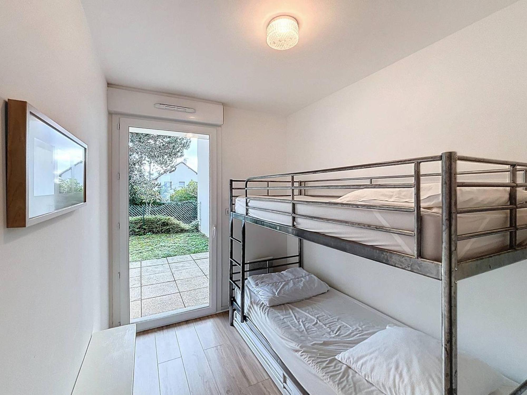 Appartement Rez-De-Jardin, Front De Mer, 4 Pers, Calme, Wifi Gratuit - Fr-1-465-46 Merville-Franceville-Plage Zewnętrze zdjęcie